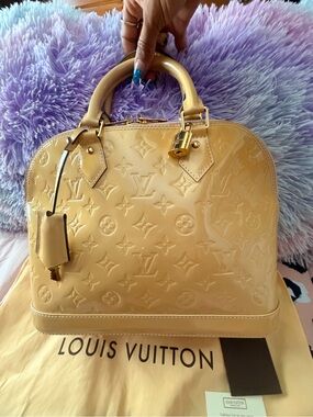 Louis Vuitton Vernis Alma PM Patent Leather Satchel in Light Beige